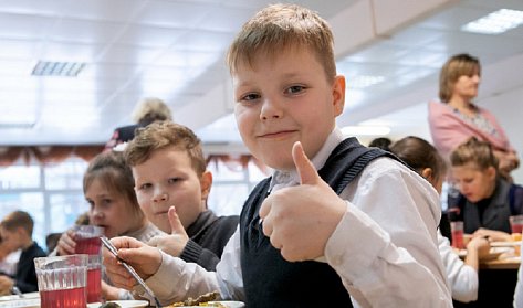 Вам нравятся школьные обеды?